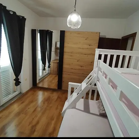 Apartman Cvita Apartment *